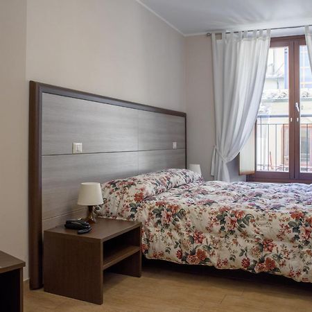 Flora Hotel Тоди Экстерьер фото
